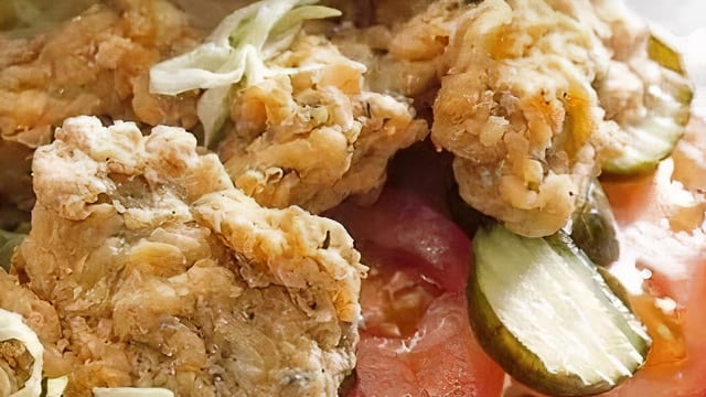 Jumbo Oyster Po'boy.